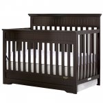 Dream On Me Chesapeake 5 in 1 Convertible Crib - mocha