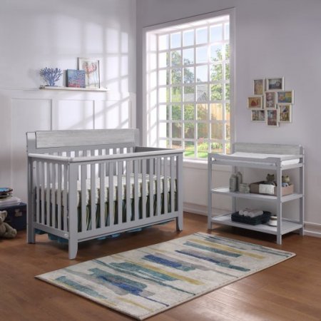 Hayes 4-in-1 Convertible Crib