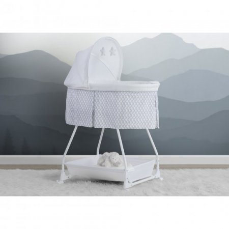 Delta Children Deluxe Soothing Dreams Bassinet, Grey Windchime